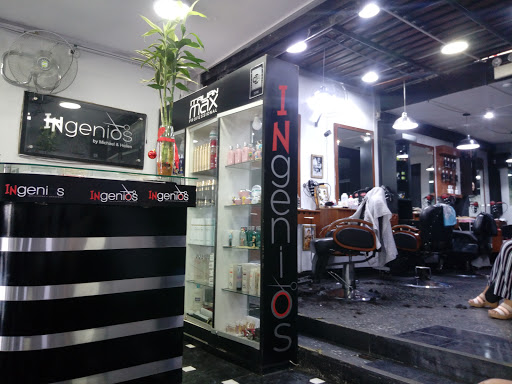 Ingenios Estilistas & Barberos