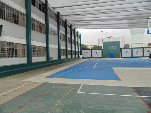 Colegio Carlos Lisson Beingolea