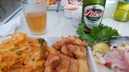 Alto Mar - Cevichería