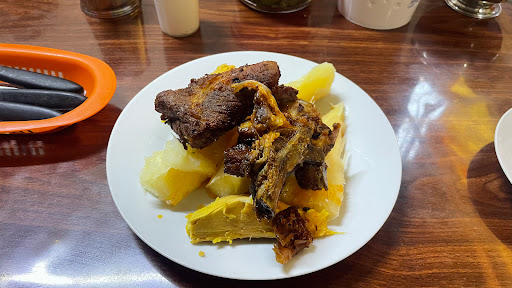 Restaurant MI ROSITA Mdo Central