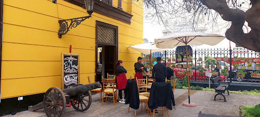 El Mariscal Café&Bar