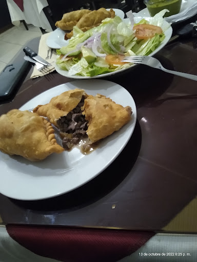 ¡Che! Empanadas Grill