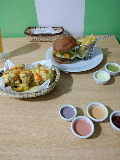 MAKEY'S