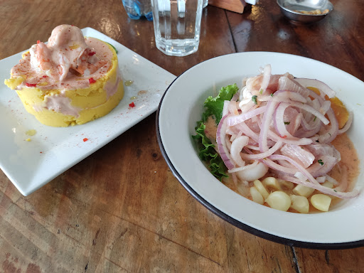 Cevichería La Leche