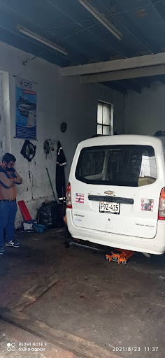 VICENTE MECANICO - La Victoria