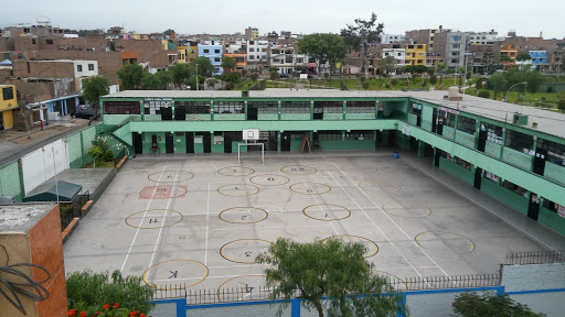 Colegio Jorge Chávez Darnell