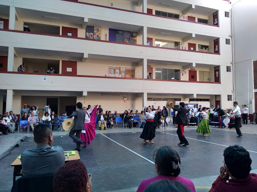 Escuela Nacional Superior de Folklore José María Arguedas
